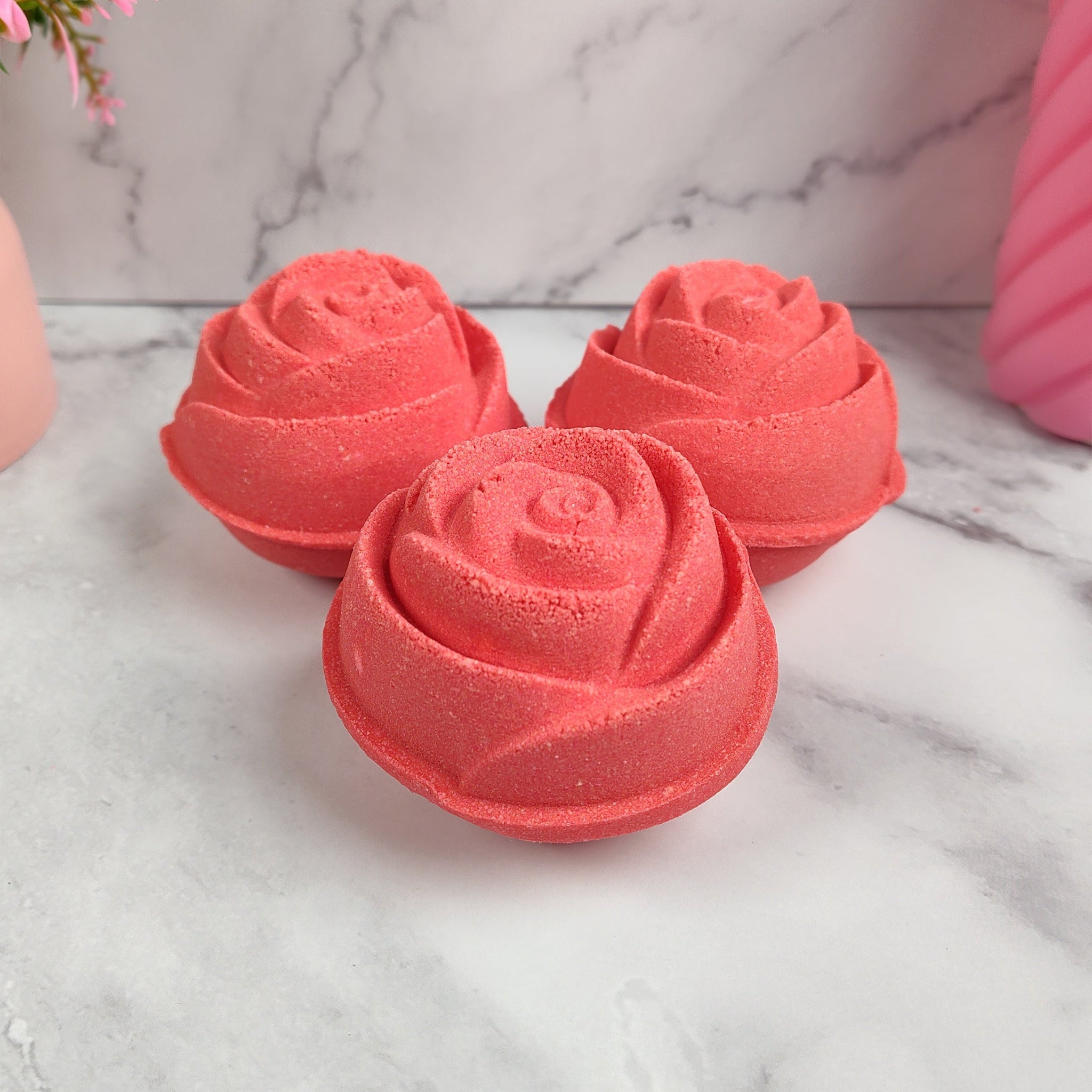 Rose Petals Bath Bomb