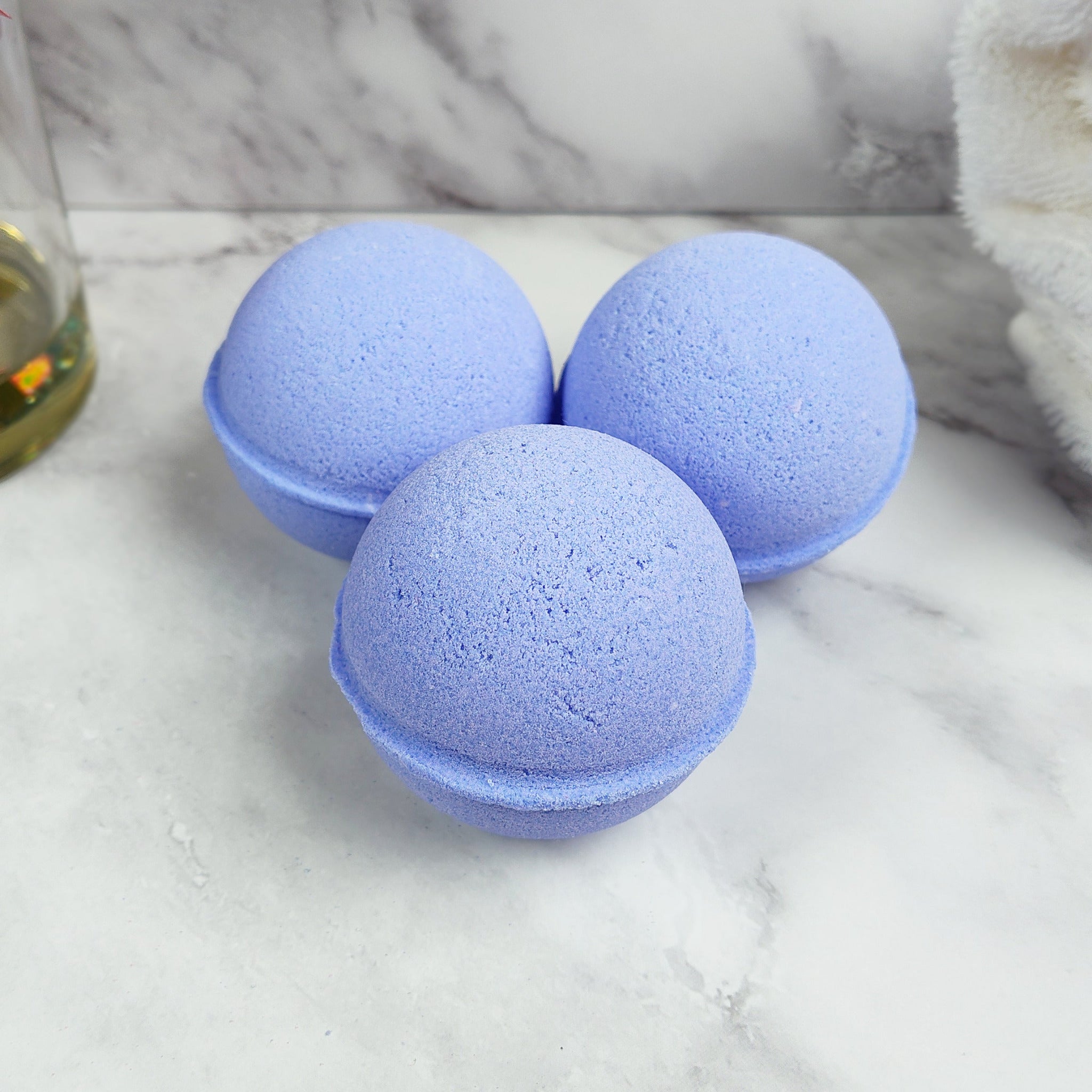 Blackberry & Magnolia Bath Bomb